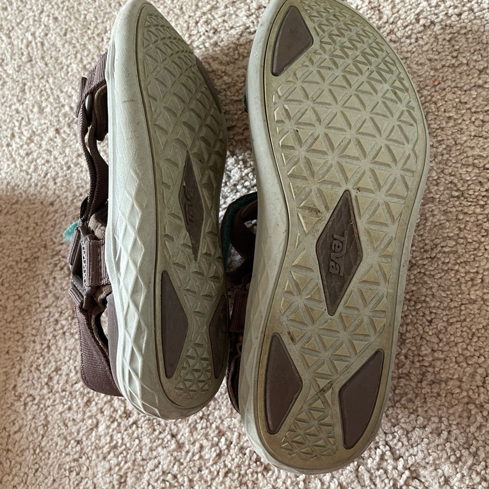 Teva Hurricane sandals - Picture 3 of 3